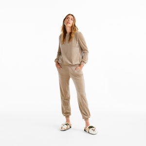 Dames homewear in velours 229 taupe