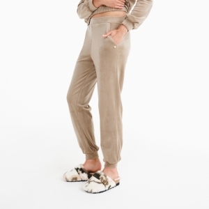 Dames homewear in velours 229 taupe